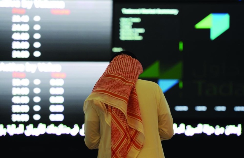 الأسهم السعودية تغلق على ارتفاع 38 نقطة.. والسيولة ترتفع 64%
