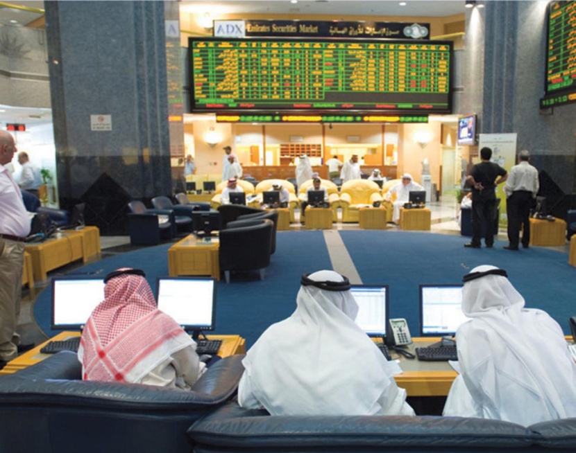 تراجع شبه جماعي للأسواق الخليجية وسط ترقب لتداعيات الحرب التجارية