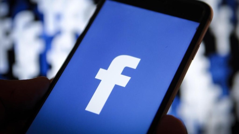 "فيسبوك" تقاضي شركتين في سنغافورة وهونج كونج بسبب "برمجيات خبيثة"