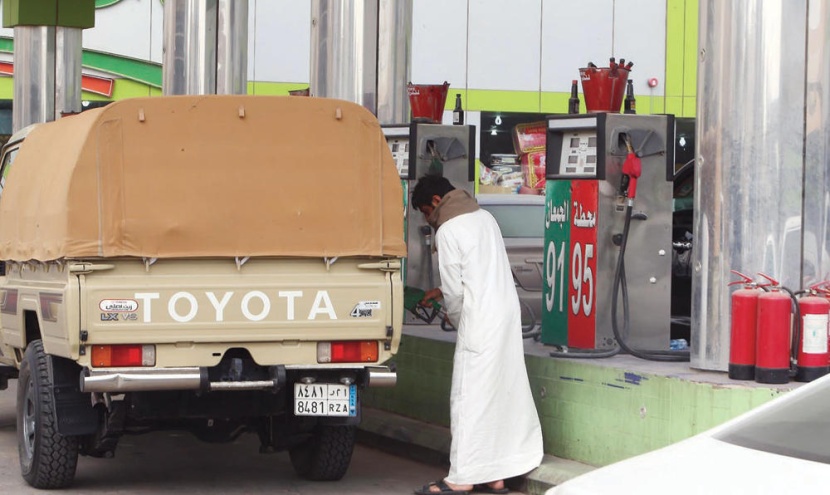 25 مليار ريال زيادة في الإيرادات السعودية بدعم إصلاح أسعار البنزين خلال 2018