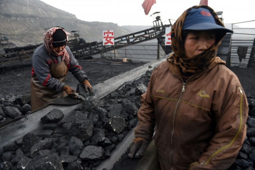 انخفاض نمو إنتاج الفحم في الصين الشهر الماضي