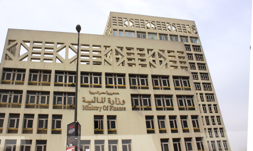 نائب وزير المالية المصري: خفض الفائدة يوفر 1.54 مليار دولار 