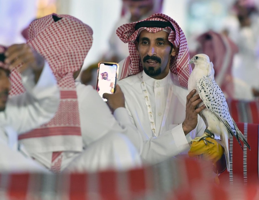 مبيعات الصقور تتجاوز المليوني ريال في انطلاق معرض الصقور والصيد السعودي بنسخته الثانية