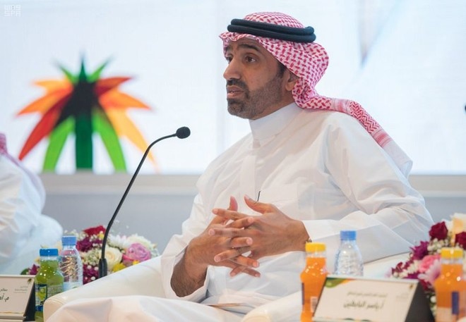 «العمل» ترفع نسب توطين الوظائف في عقود التشغيل والصيانة في الأجهزة الحكومية
