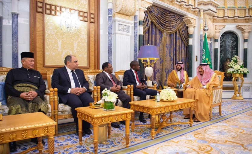 خادم الحرمين الشريفين يتسلم أوراق اعتماد عدد من سفراء الدول