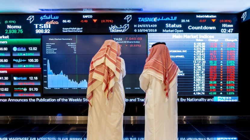الأسهم السعودية تغلق على تراجع 0.6%  والسيولة عند 2 مليار ريال  
