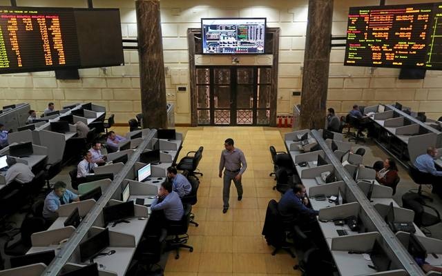 البورصة المصرية تخسر 3 مليارات جنيه ومؤشرها ينخفض 0.45 %