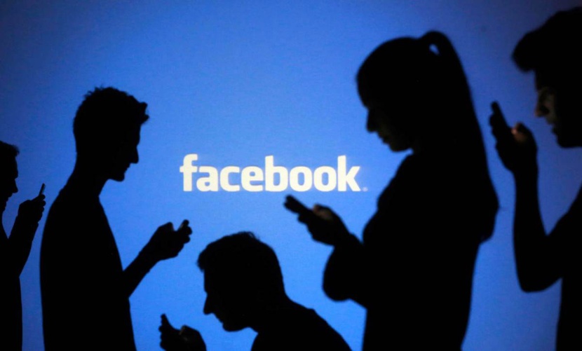 بيانات الآلاف من موظفي "فيسبوك" في خطر