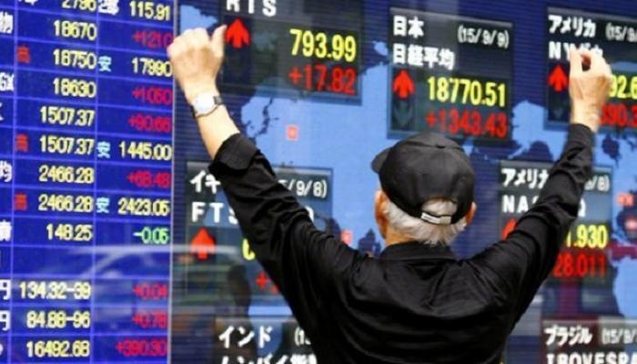 "نيكي" يتراجع في ظل اتجاه السوق صوب أفضل أداء فصلي في عامين