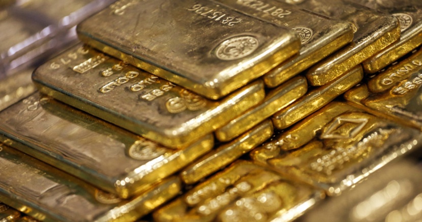 الذهب يهبط 1% بعد بيانات قوية للوظائف في أمريكا