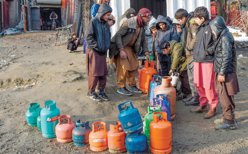 البنك الدولي: الاقتصاد الأفغاني يواجه بحرا من الغموض