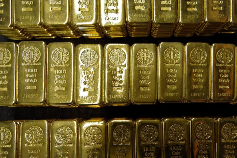 الذهب ينخفض مع ترقب الأسواق قرار المركزي الأوروبي