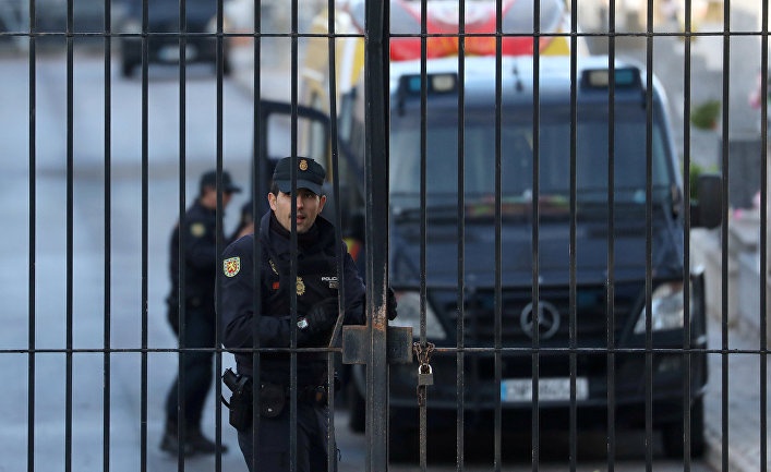 إخلاء مقر "أمازون" في مدريد بعد تهديد بوجود قنبلة