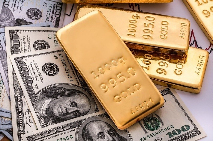 الذهب يتراجع من ذروة أسبوعين بفعل تحفيز بنك الصين المركزي