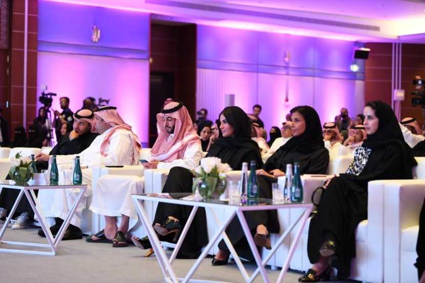 اتحاد الرياضة للجميع يطلق دوري كرة القدم للسيدات