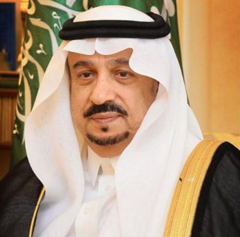 أمير الرياض يوجه بإجراءات وقائية من فيروس كورونا بأجهزة الصراف الآلي