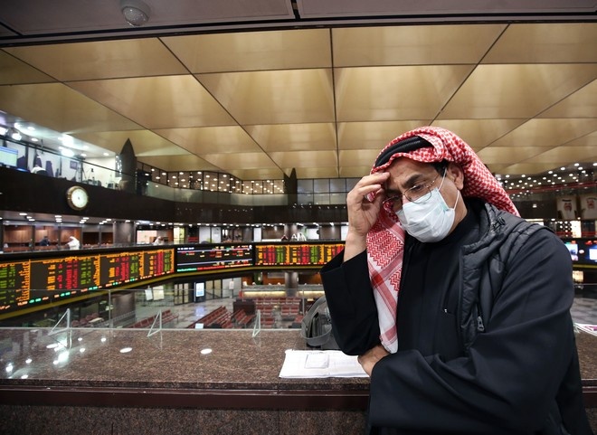 تراجعات حادة في بورصات الخليج و سوق دبي يتصدر الخسائر بـ 8%