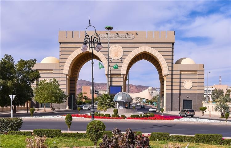 بدء اختبارات طلاب الانتظام في الجامعة الإسلامية 3 رمضان إلكترونيا