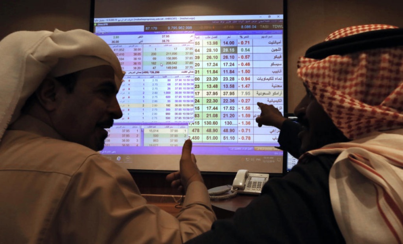 الأسهم السعودية تقود مكاسب الخليج بفضل صعود أسعار النفط