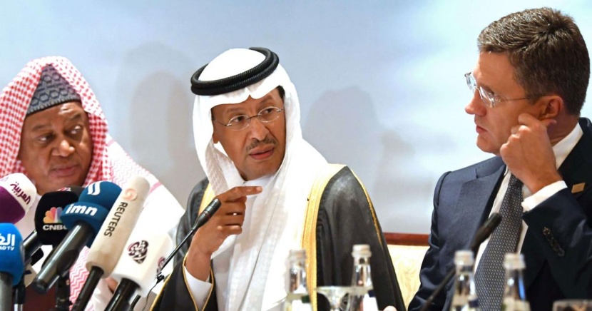 عبدالعزيز بن سلمان: تصريح وزير الطاقة الروسي غير صحيح .. وسياسة السعودية العمل على توازن السوق النفطية