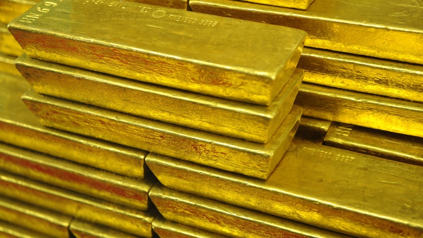 الذهب يتراجع 0.5% مع تزايد شهية المستثمرين للمخاطرة