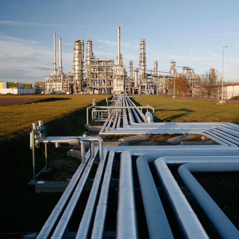 مسار تعاف غير منتظم لقطاع الغاز رغم تحسن الطلب الصناعي الأوروبي