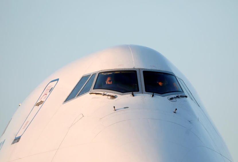 شركات الطيران تنتقد الخلاف على قواعد الحجر الصحي: لا تسيسوا الوباء