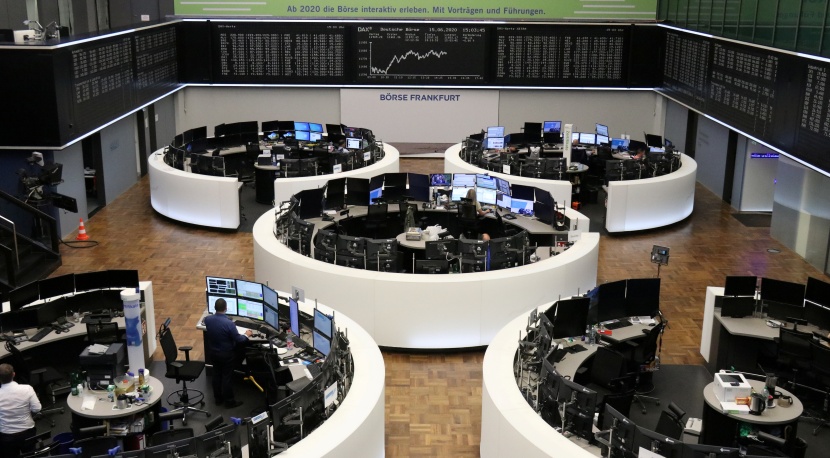 الأسهم الأوروبية ترتفع بالرغم من حذر المستثمرين.. "إير فرانس" يقفز 5%