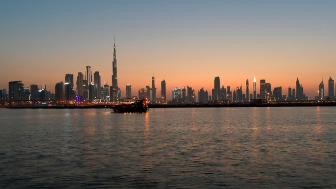 الإمارات: سفر المواطنين بغرض الترفيه أو السياحة غير مسموح به حاليا