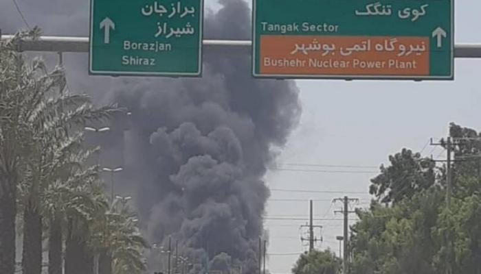 حريق في ميناء بوشهر الإيراني 