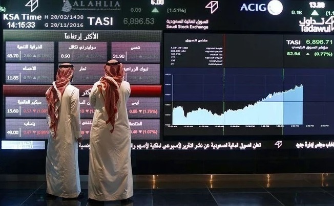 السوق السعودي ينهي جلسته بأكبر مكاسب في 5 أسابيع