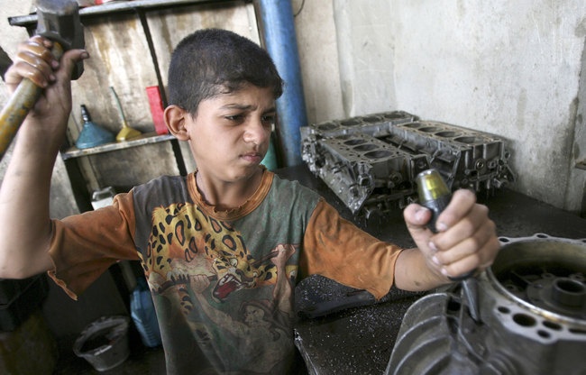  وزير التنمية الألماني يعتزم بذل مزيد من الجهد لمكافحة عمل الأطفال 