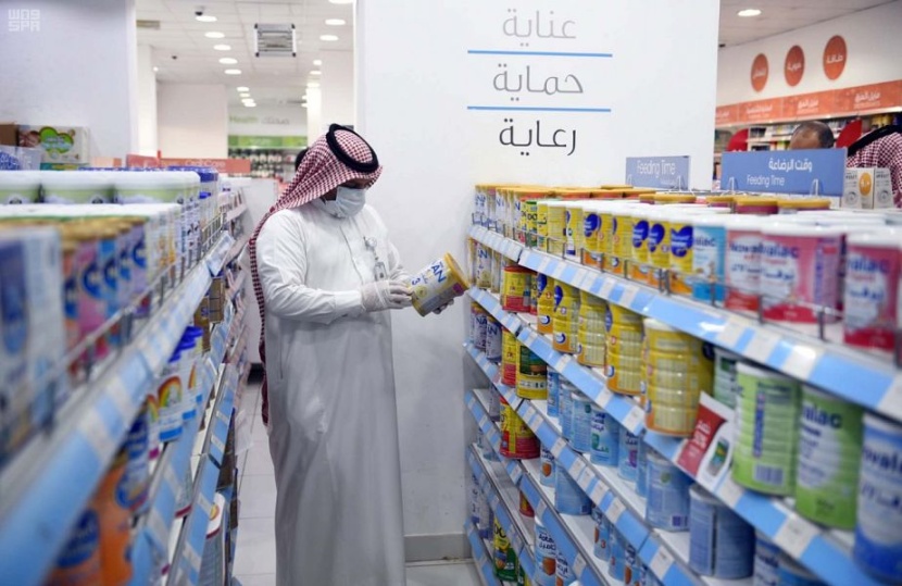 "التجارة": سعر المنتج على الرف شامل لضريبة القيمة المضافة