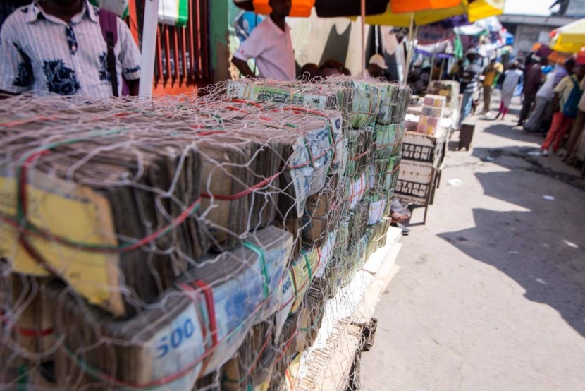 الجائحة تشتت برامج المساعدات الدولية وتفاقم الأزمات .. وخبراء: ما زلنا في المشهد الأول