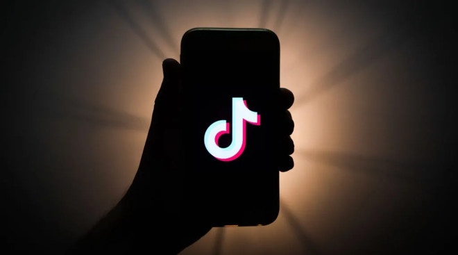 مالك "تيك توك" الصيني مخاطبا الأمريكيين : سنحتفظ بأنظمة التطبيق حتى لو بعناه