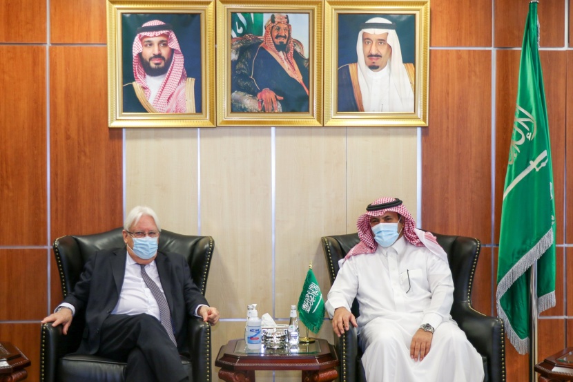 سفير خادم الحرمين لدى اليمن يبحث مع مبعوث الأمم المتحدة التقدم المحرز في تنفيذ اتفاق الرياض