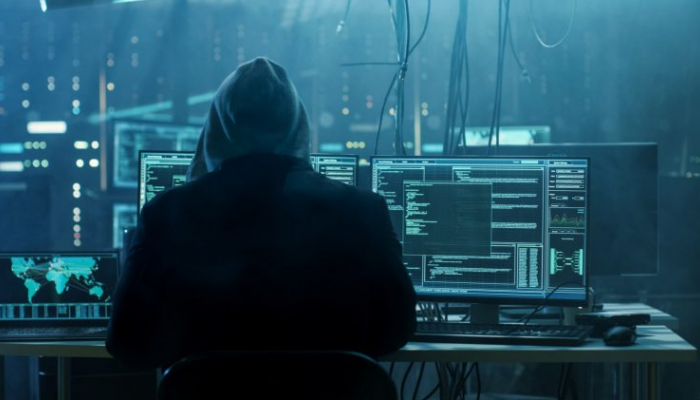 كيف تجسس 5 صينيين على 100 شركة أمريكية؟