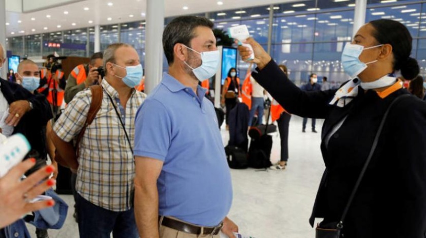 شركات الطيران تطالب بإجراء فحوص كورونا للركاب قبل جميع الرحلات الدولية 