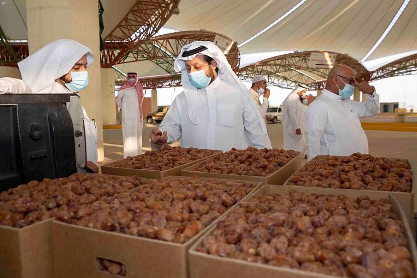 3.5 ملايين ريال مبيعات " مزاد تمور الأحساء " في 3 أسابيع