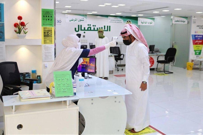 «الصحة»: 95.3 نسبة الشفاء من كورونا .. ولا آثار جانبية لتطعيم الإنفلونزا