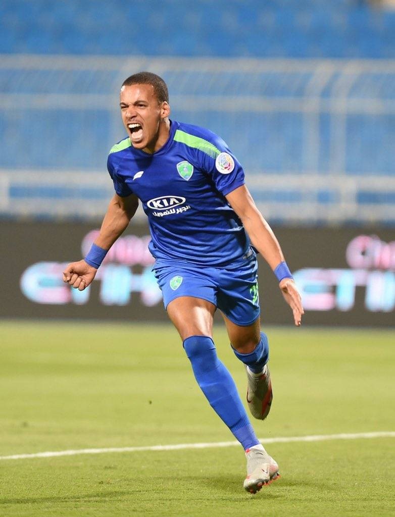 «دبكة» النصر للفتح