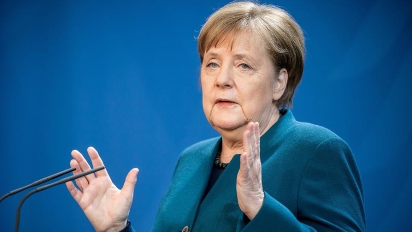 ميركل تتحفظ على مقترح منح الحكومة الألمانية مزيدا من الصلاحيات في مكافحة كورونا 