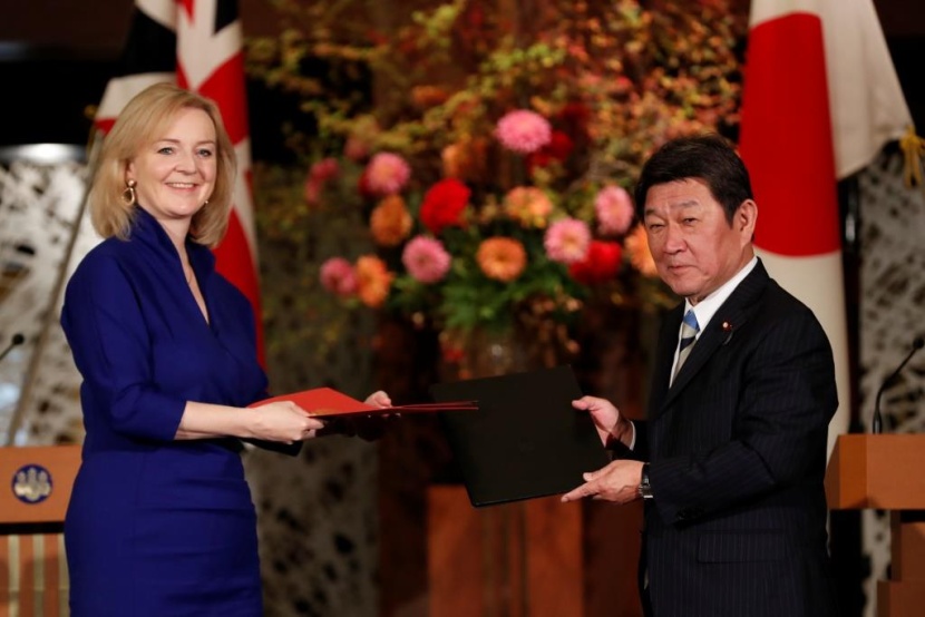 بريطانيا توقع مع اليابان أول اتفاق تجاري كبير بعد الانفصال 