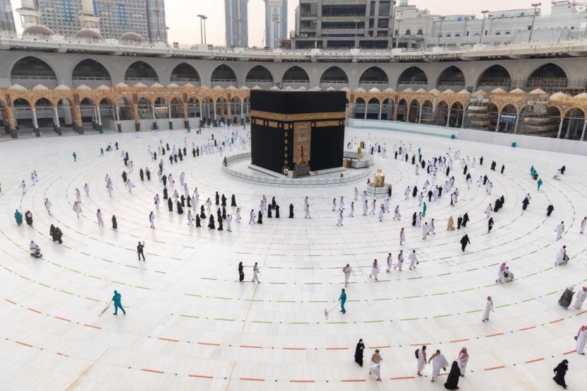 تكامل الجهود والاستعدادات في المسجد الحرام في أول جمعة بعد عودة المعتمرين
