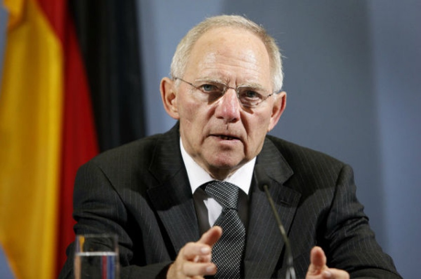 وزير المالية الألماني يعلن الاتفاق على إصلاح مظلة إنقاذ اليورو