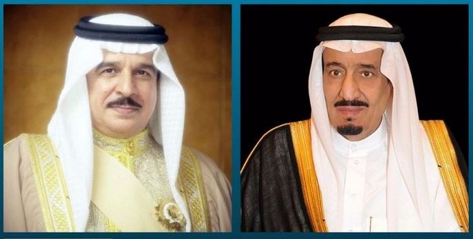 خادم الحرمين الشريفين يوجه الدعوة لملك البحرين للمشاركة في القمة الخليجية