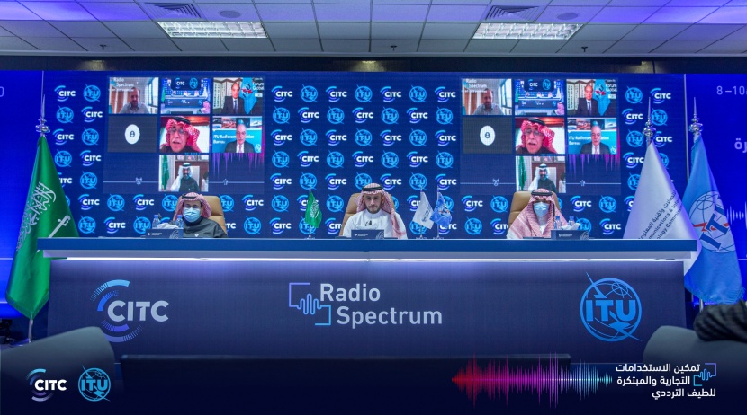 وزير الاتصالات : البنية التحتية الرقمية شريان الحياة للاقتصاد العالمي ما بعد الجائحة