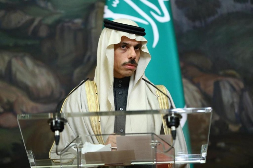 وزير الخارجية يبحث مع نظيره الروسي استقرار أسواق الطاقة العالمية