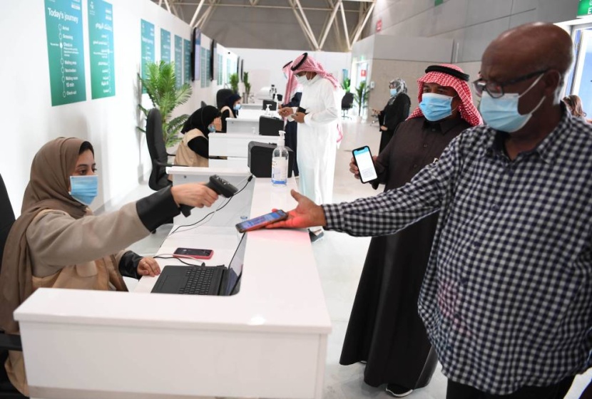 «الصحة»:  الالتزام بالإجراءات مع التطعيم مفتاح العودة الطبيعية