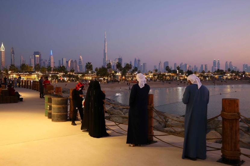 دبي وجهة سياحية للهاربين من تدابير الإغلاق بسبب الوباء في العالم 